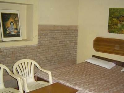 Gaurav Guest House Mathura Eksteriør billede